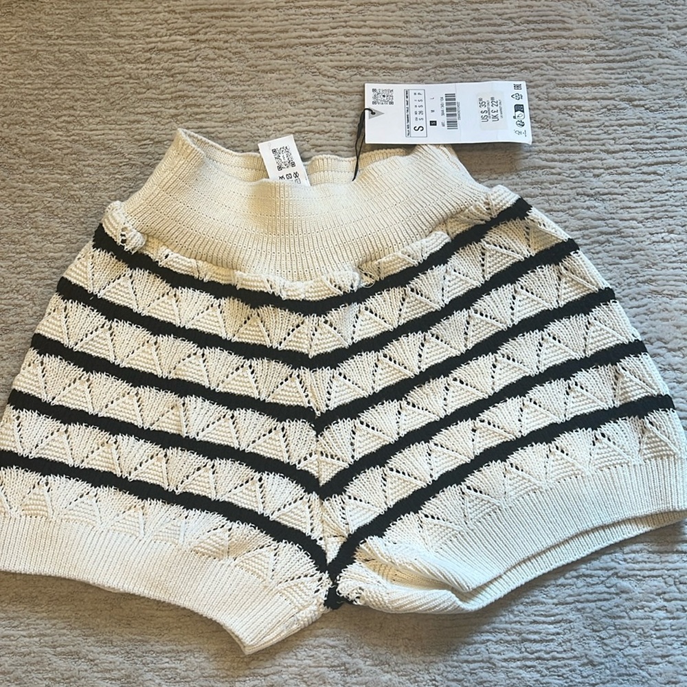 Zara striped knit shorts